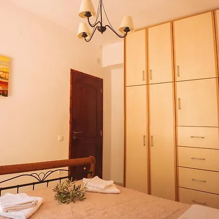 Vilatsouri House * Katastarion